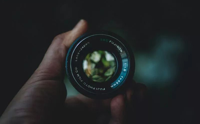 How to choose the lens of the auto focus camera - Sony Camera Information - 1